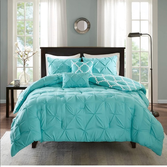 Reversible Comforter Set Casual Tufted Diamond